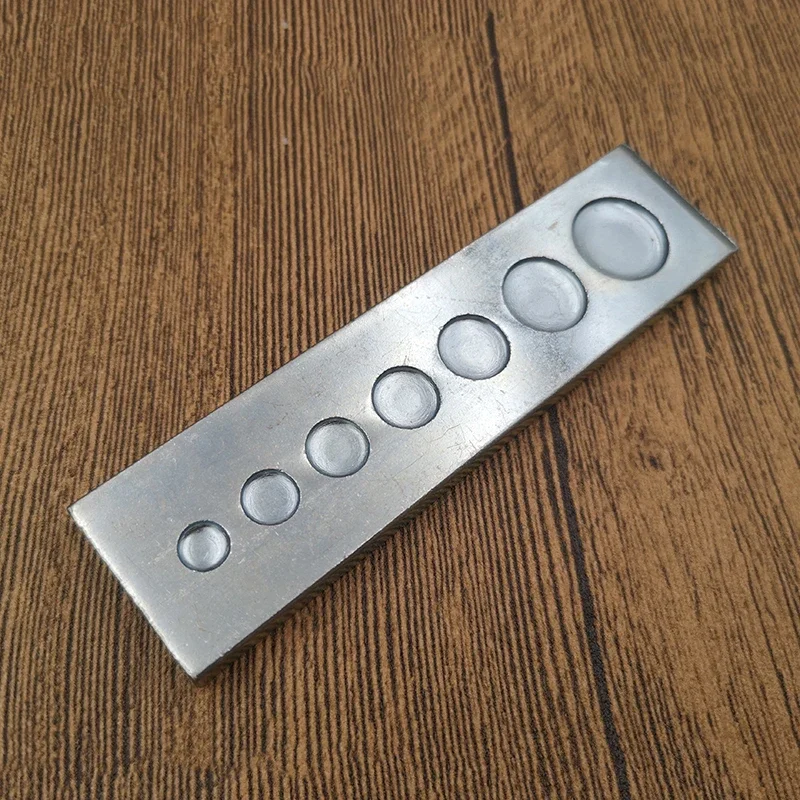 7 in 1 Bottom Plate Rivet Butt - огляд і ціна Leatherwork Rivet Setter